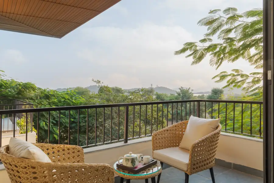 SaffronStays Camelot, Udaipur