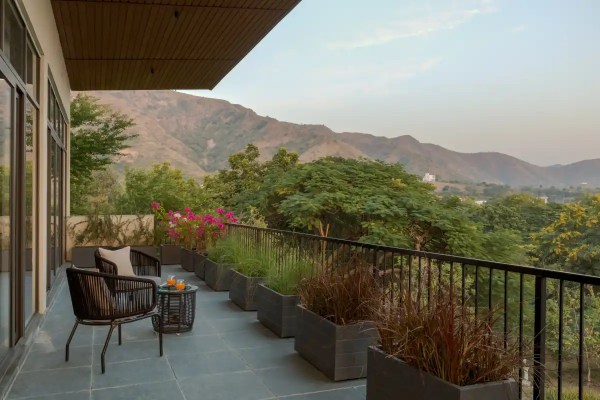 SaffronStays Camelot, Udaipur