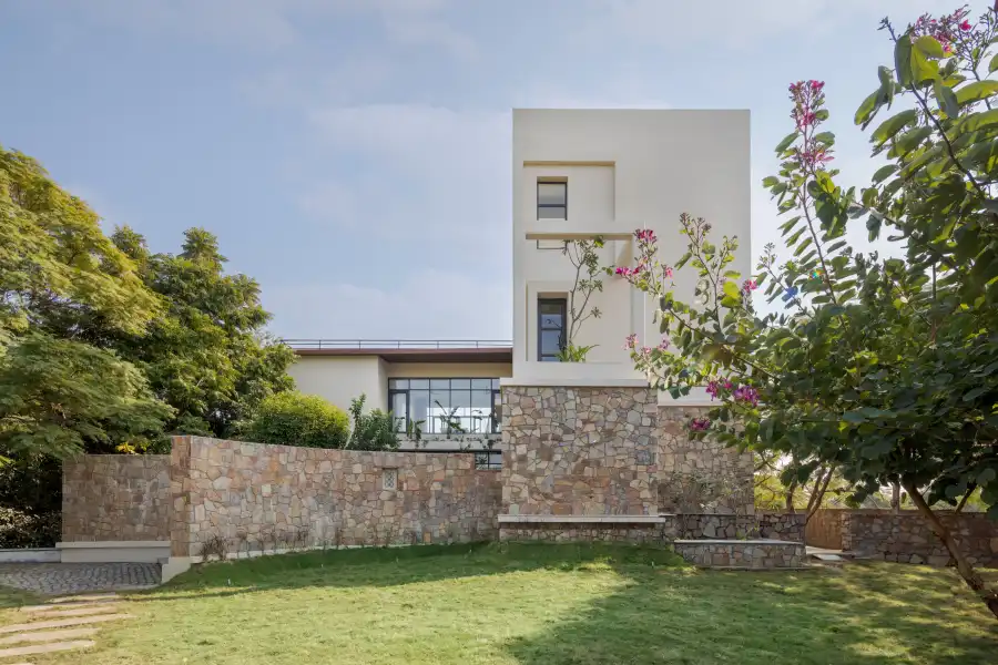 SaffronStays Camelot, Udaipur