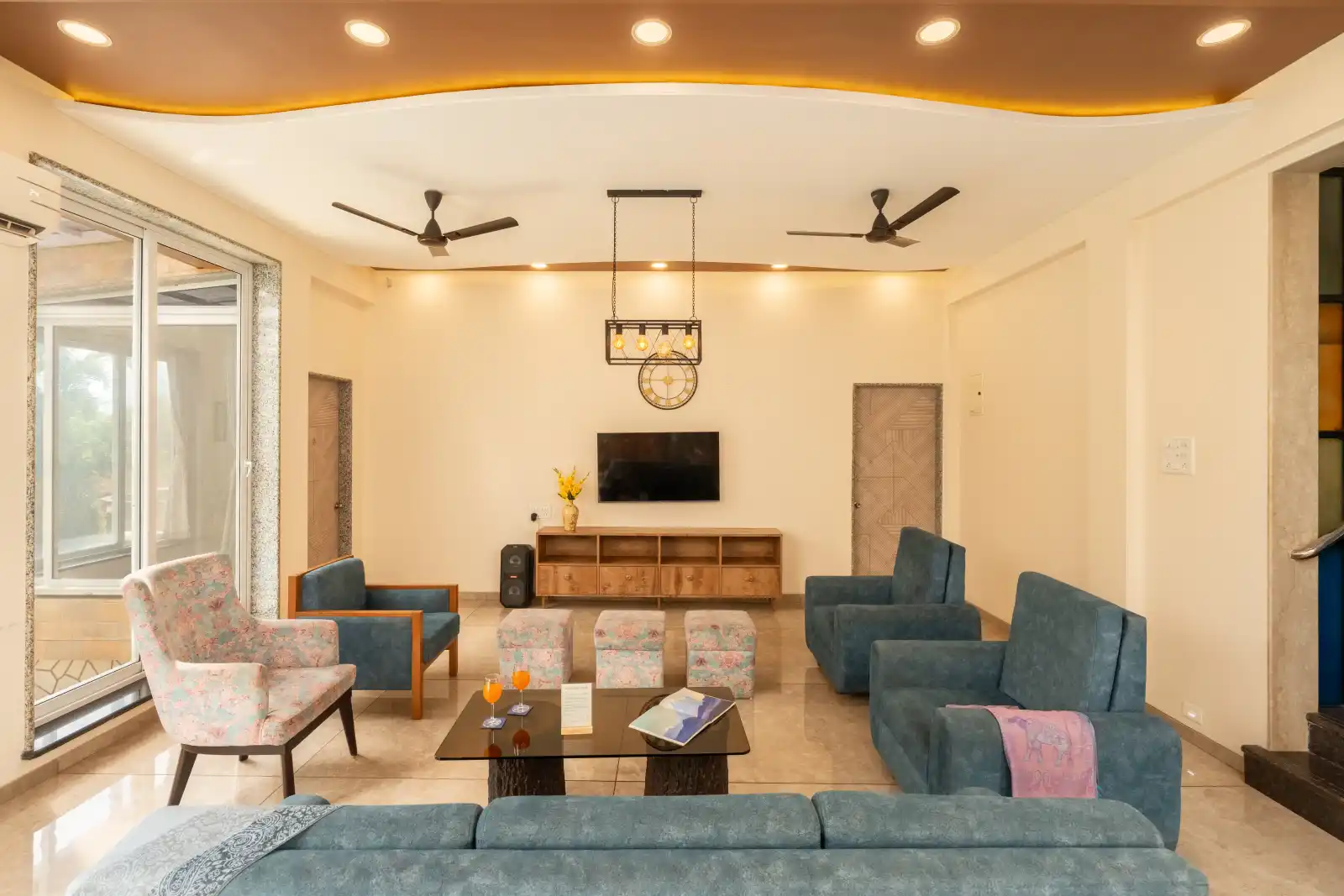 SaffronStays Casa De, Karjat