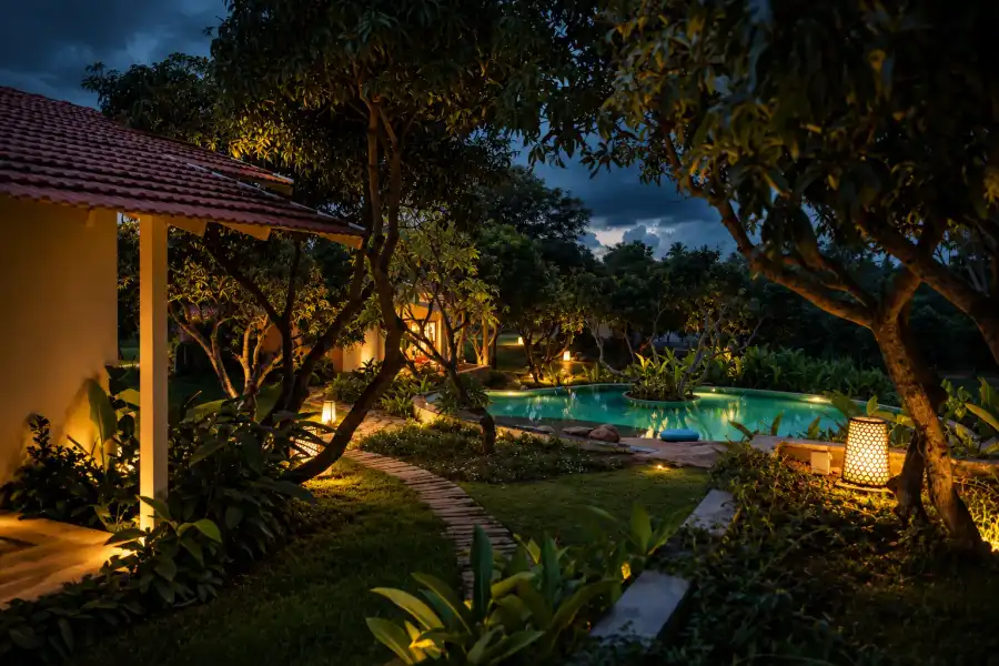 SaffronStays Chandra Amara, Bangalore