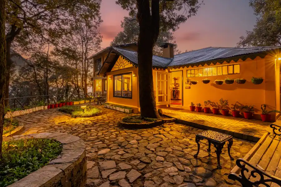 SaffronStays Charming Cottage, Landour