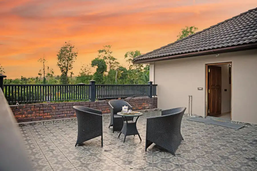 SaffronStays Coffeeshire, Chikmagalur
