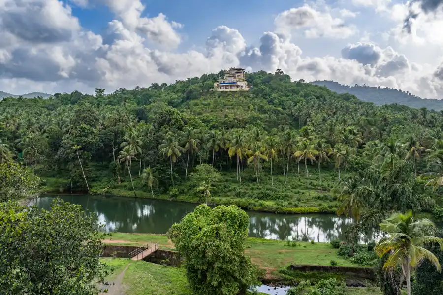 SaffronStays coveted X-Series, Malkarne