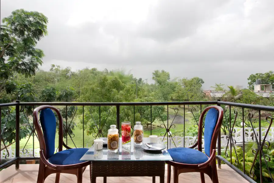 SaffronStays Dhyana, Vikramgad, Palghar