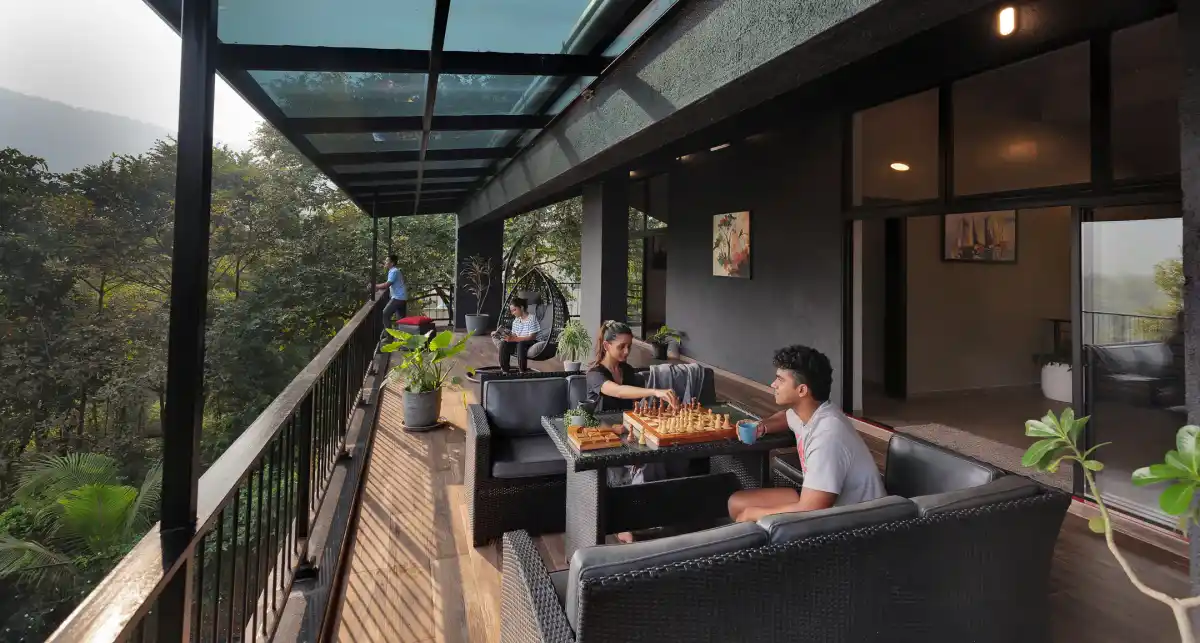 SaffronStays Earl Grey, Khopoli