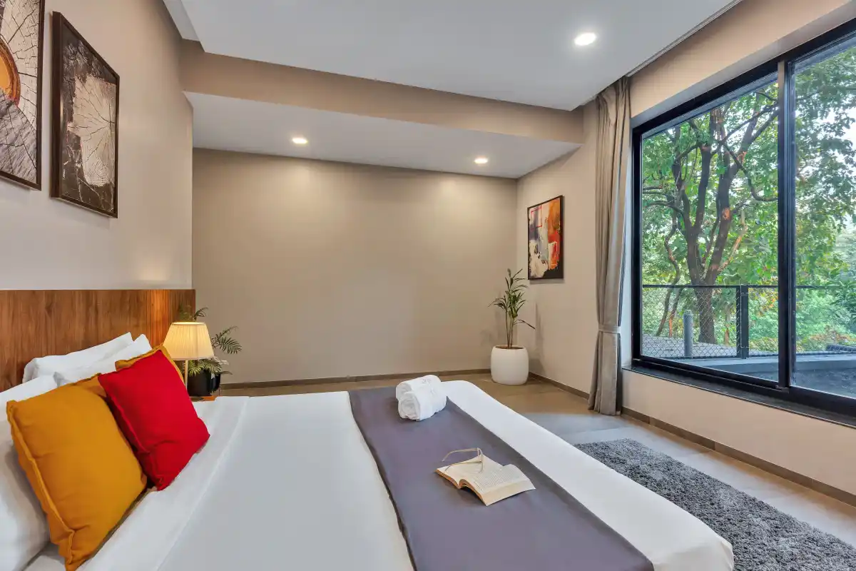 SaffronStays Earl Grey, Khopoli