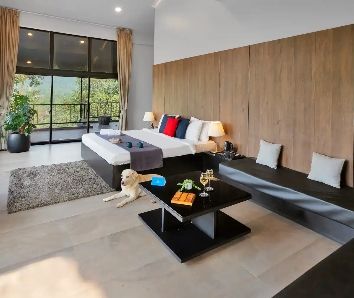 SaffronStays Earl Grey, Khopoli