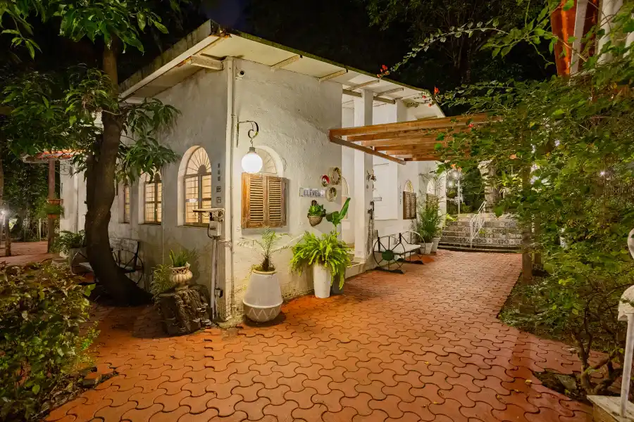 SaffronStays Elfreda, Vikramgad