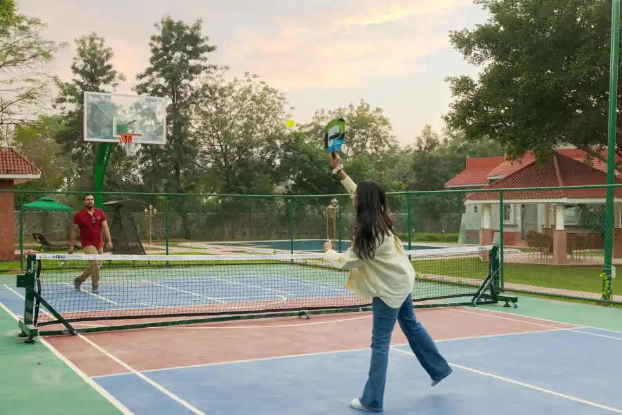 SaffronStays Emerald Farms, Sohna