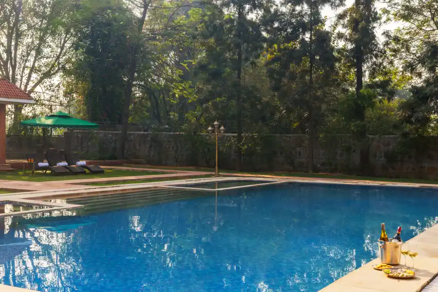 SaffronStays Emerald Farms, Sohna