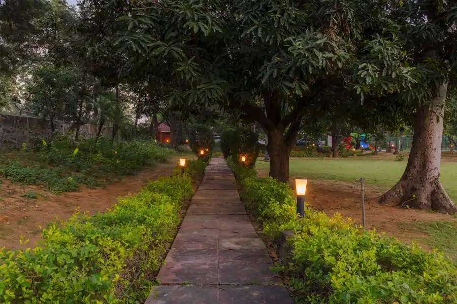SaffronStays Emerald Farms, Sohna