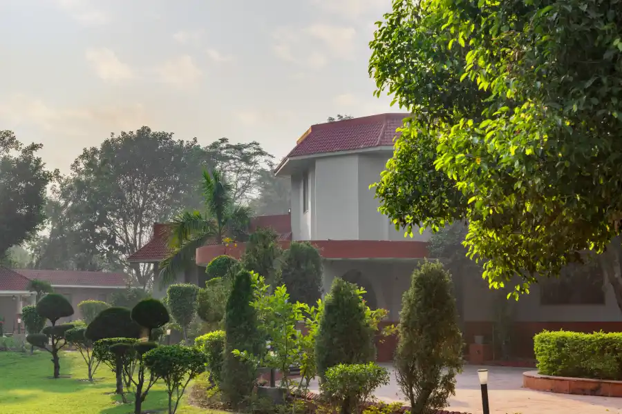 SaffronStays Emerald Farms, Sohna