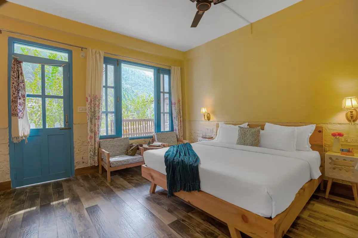 SaffronStays Fairytale Villa, Tirthan Valley