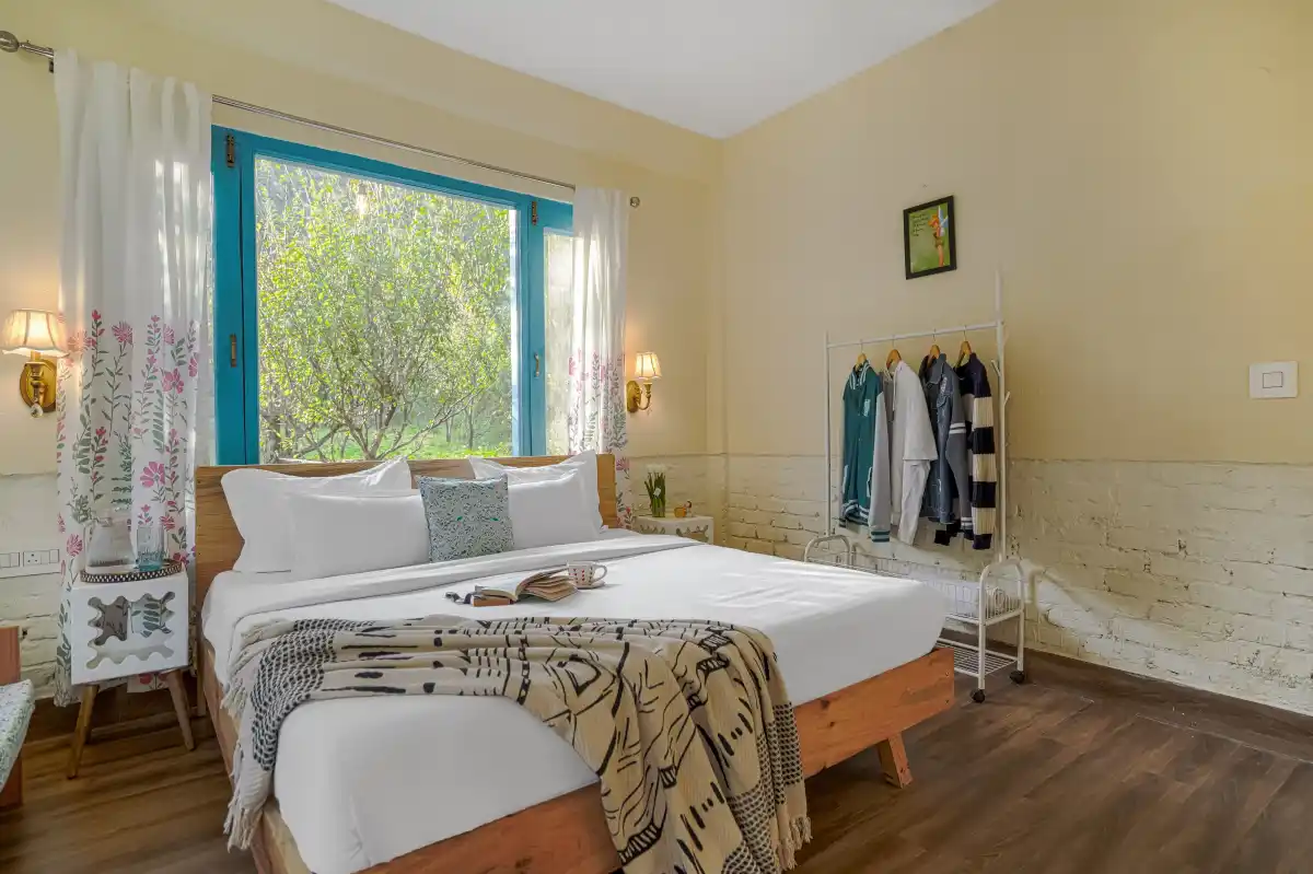 SaffronStays Fairytale Villa, Tirthan Valley