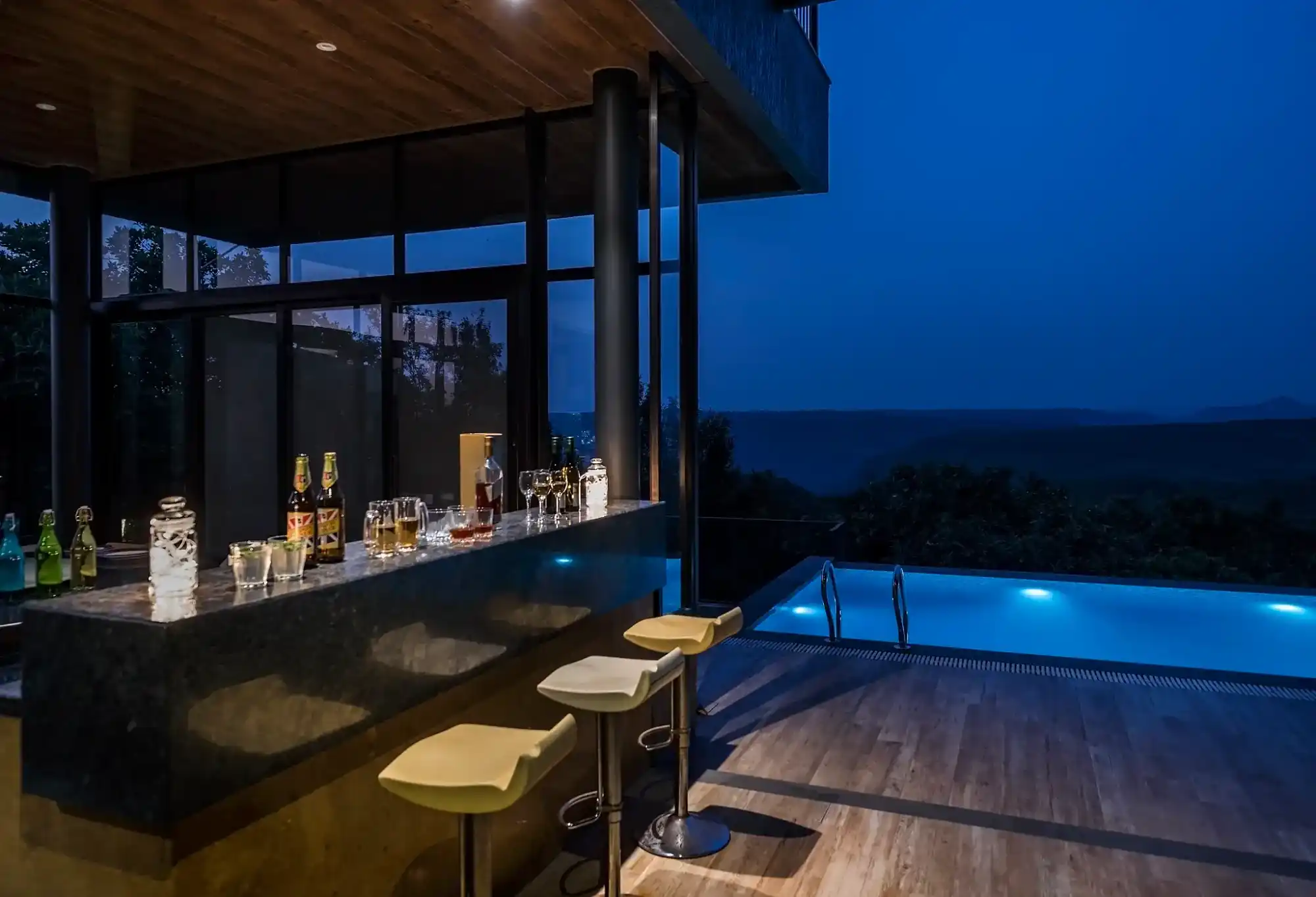 SaffronStays Falcon Hill, Lonavala