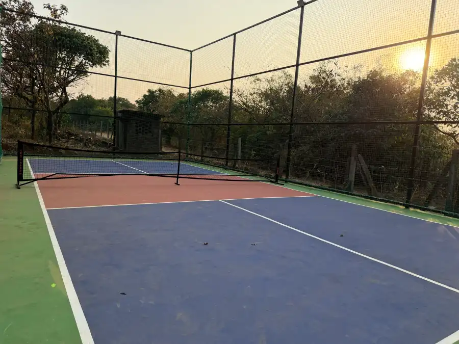 SaffronStays Falcon Hill, Lonavala