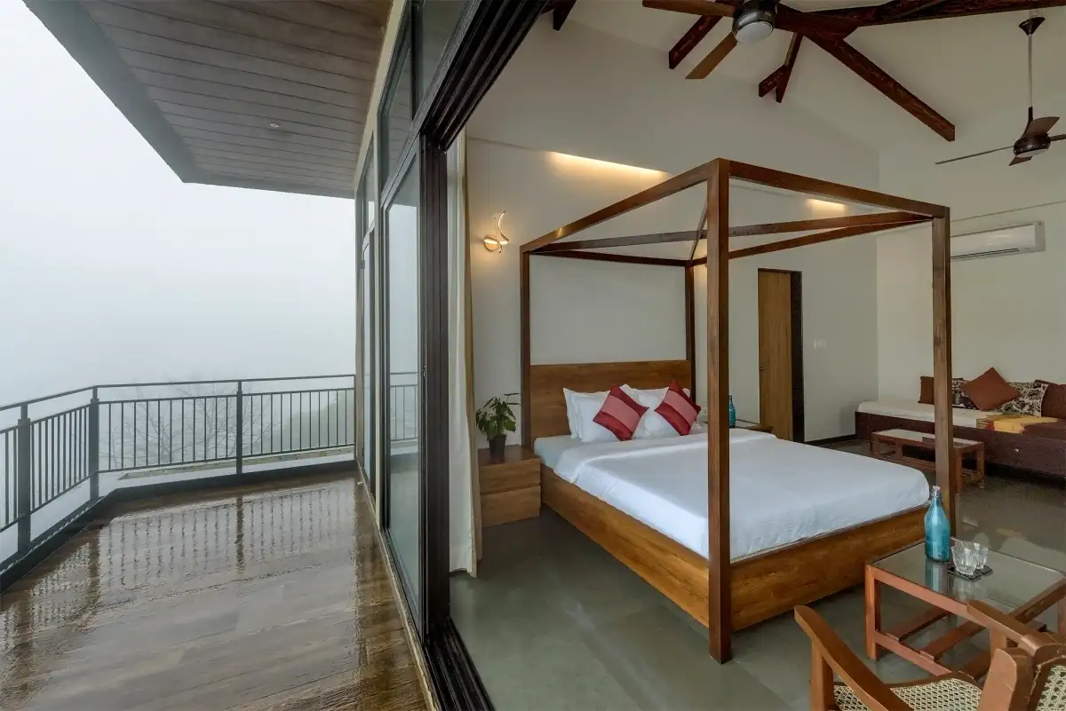 SaffronStays Falcon Hill, Lonavala