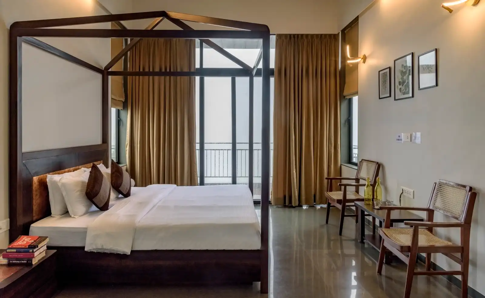 SaffronStays Falcon Hill, Lonavala
