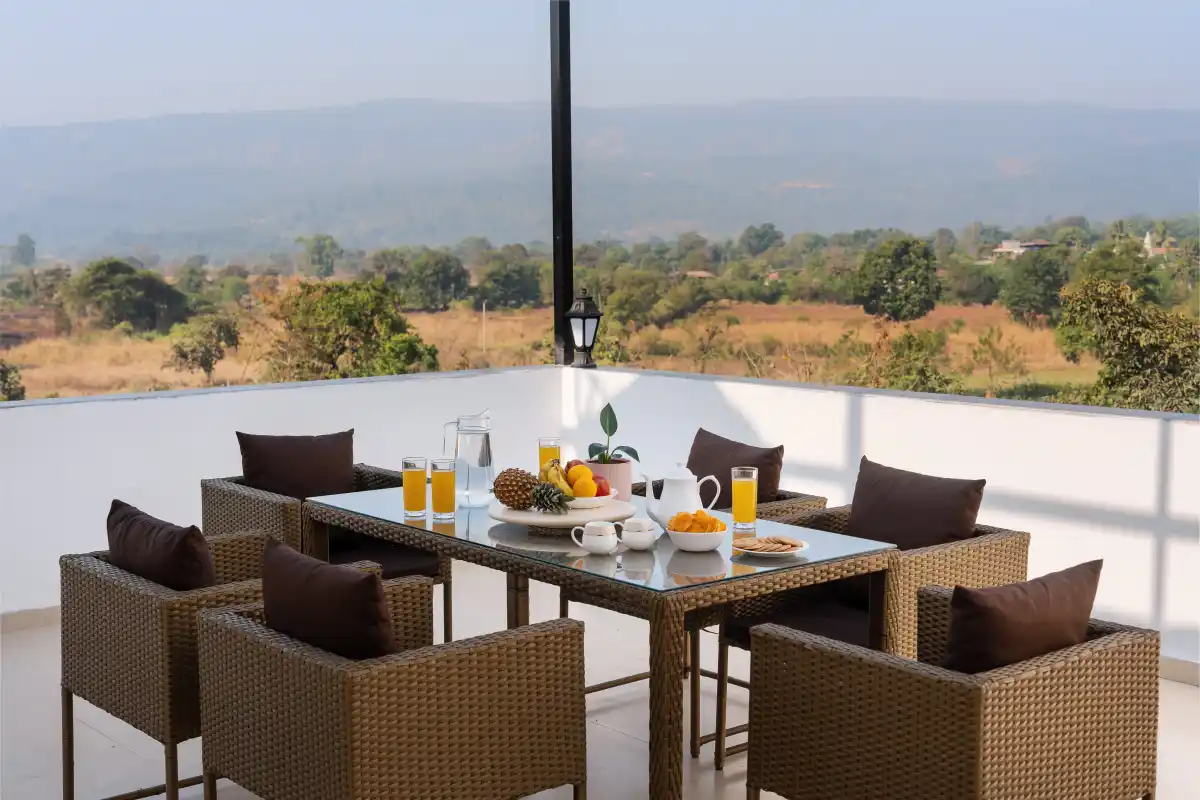 SaffronStays Fernshade, Khopoli