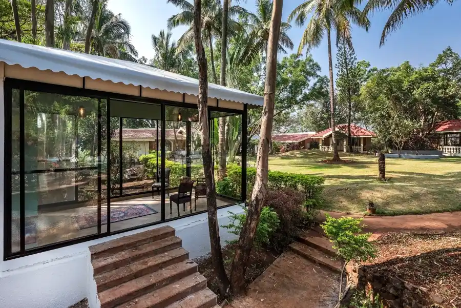 SaffronStays Foresta By, Kamshet