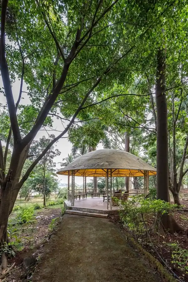 SaffronStays Foresta By, Kamshet
