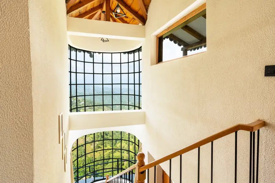 SaffronStays Friendship Lane, Bajkhet