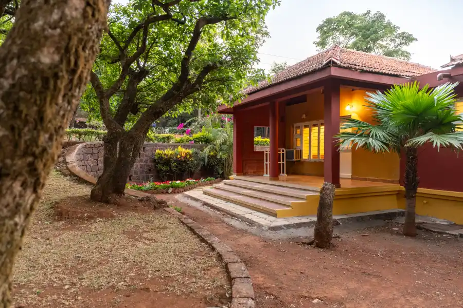 SaffronStays Garnet House, Mahabaleshwar