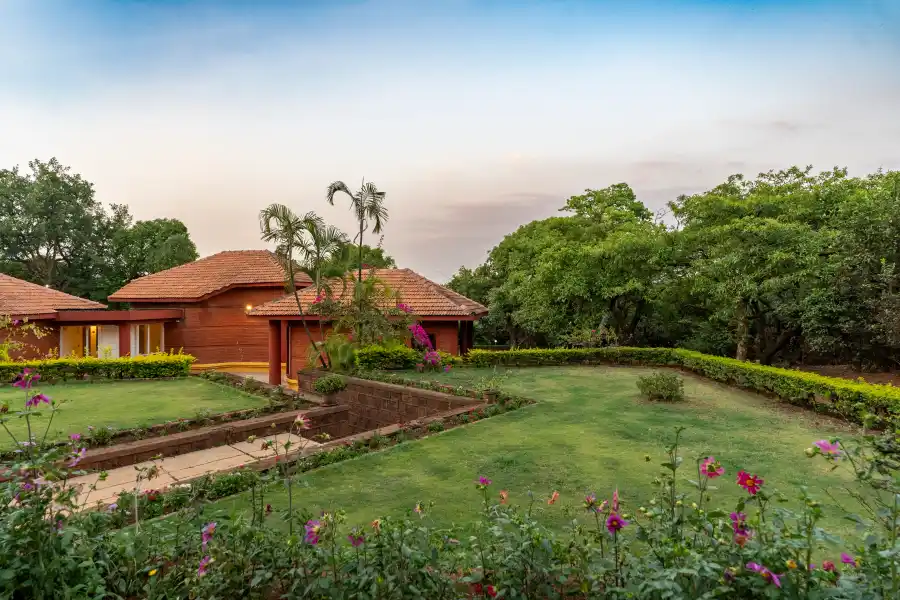 SaffronStays Garnet House, Mahabaleshwar