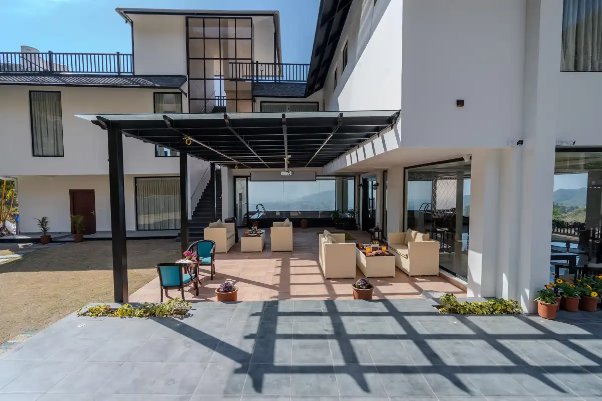 SaffronStays Glasscape, Dehradun