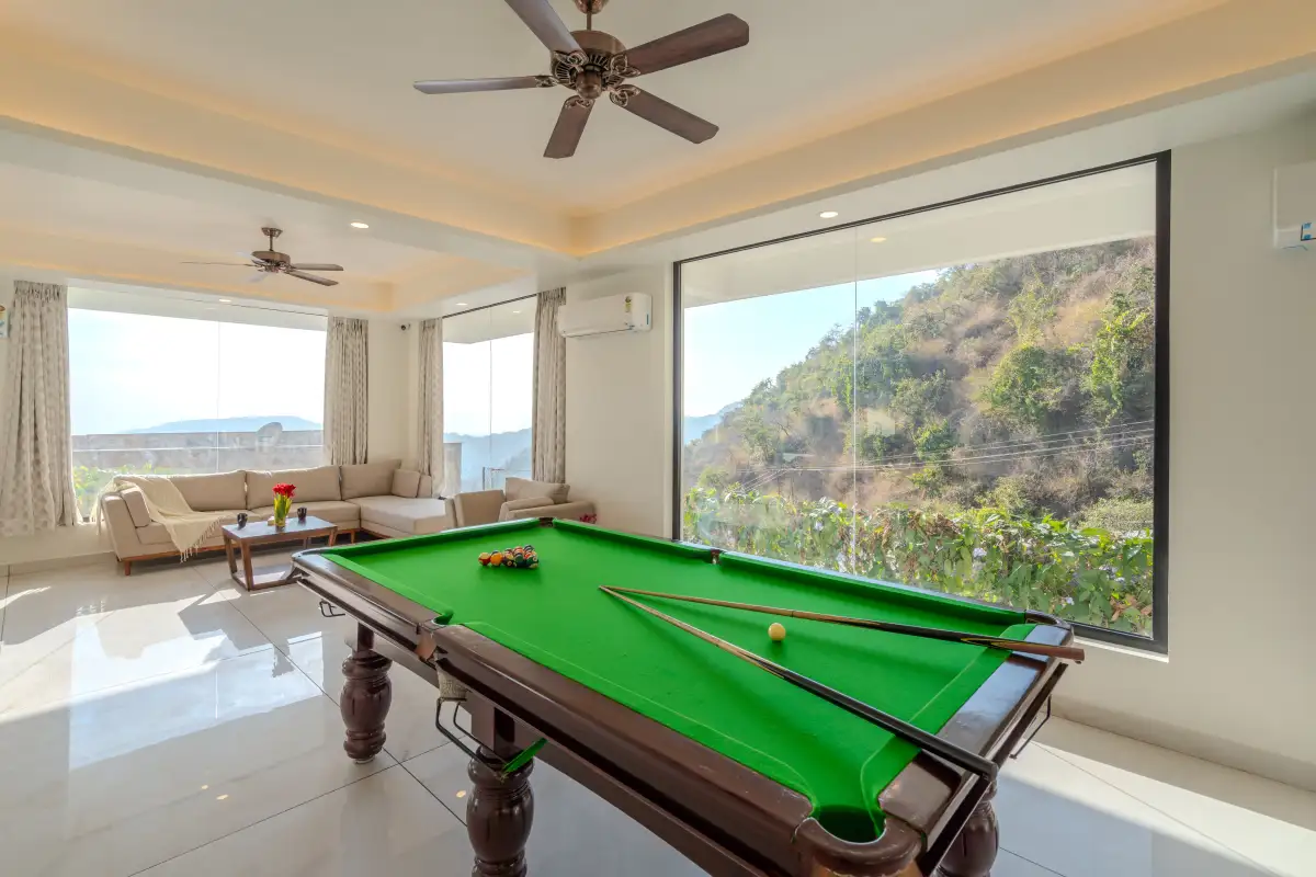 SaffronStays Glasscape, Dehradun