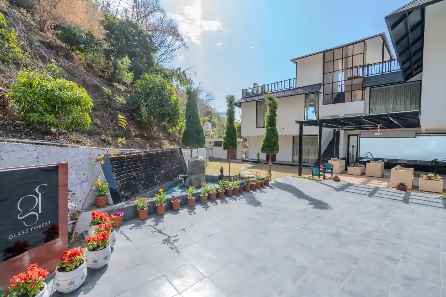 SaffronStays Glasscape, Dehradun