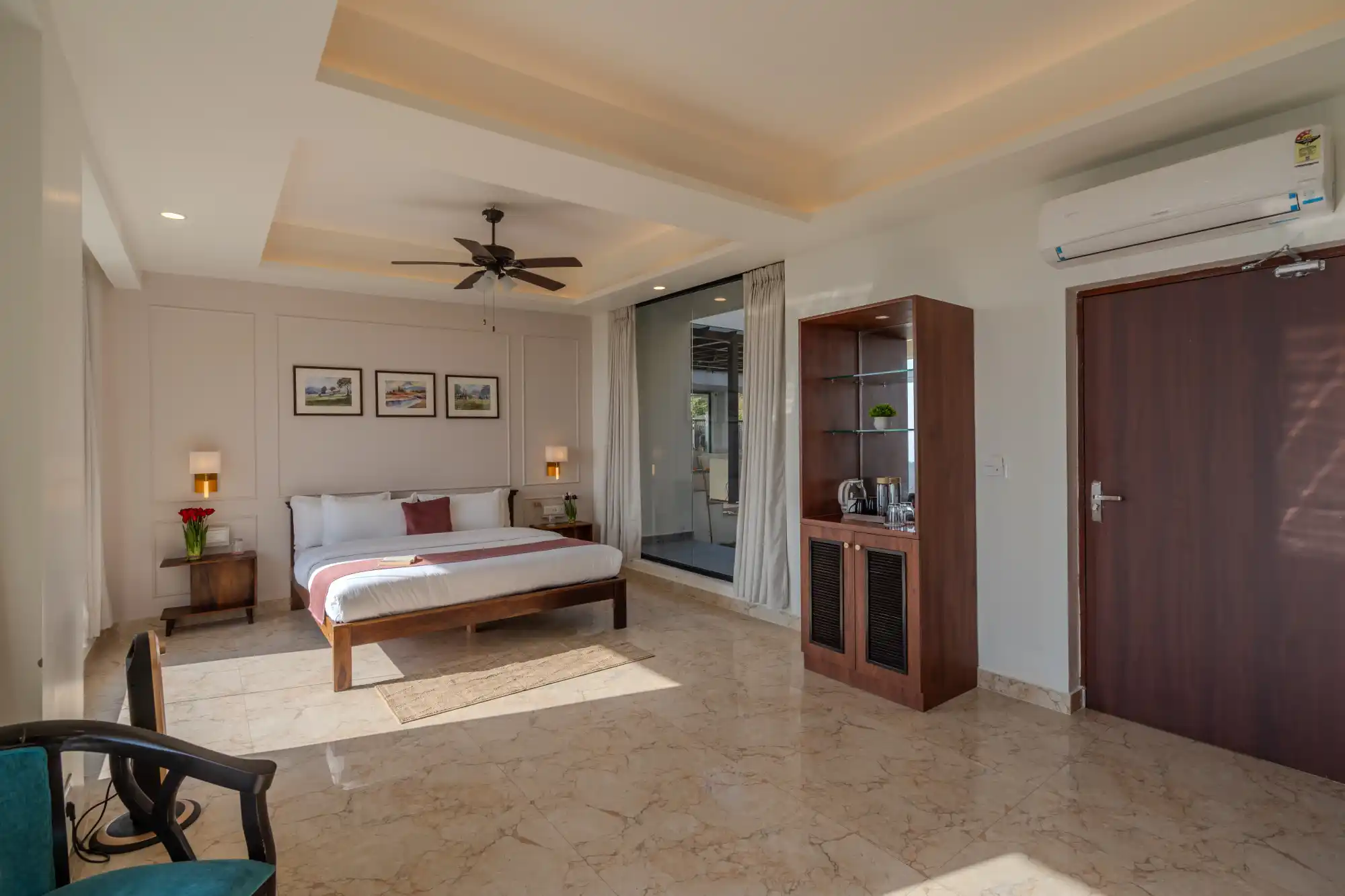 SaffronStays Glasscape, Dehradun