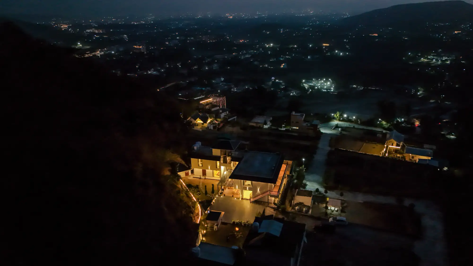 SaffronStays Glasscape, Dehradun