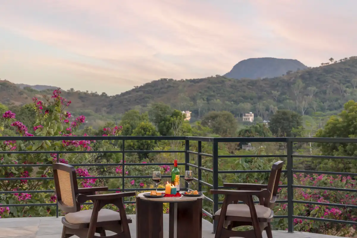 SaffronStays Grand Pavilion, Udaipur