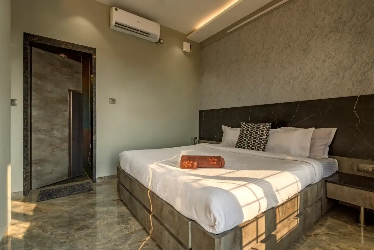 SaffronStays HeavOne, Lonavala