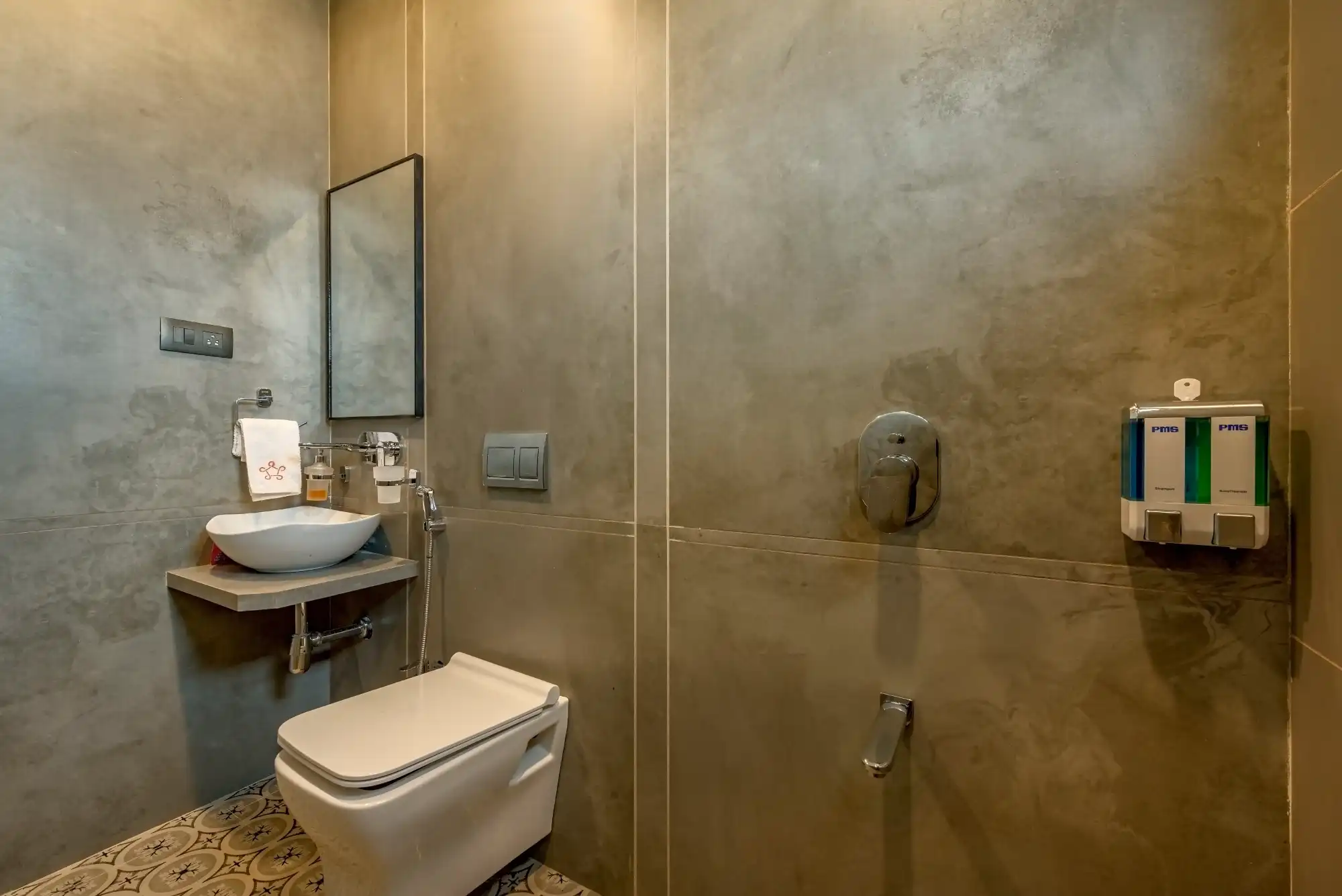 SaffronStays HeavOne, Lonavala