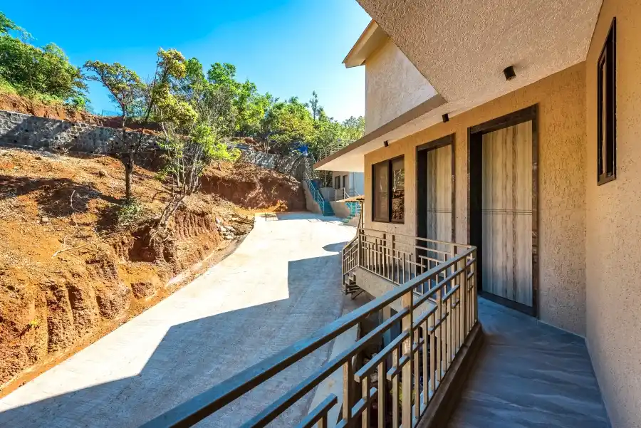 SaffronStays HeavOne, Lonavala