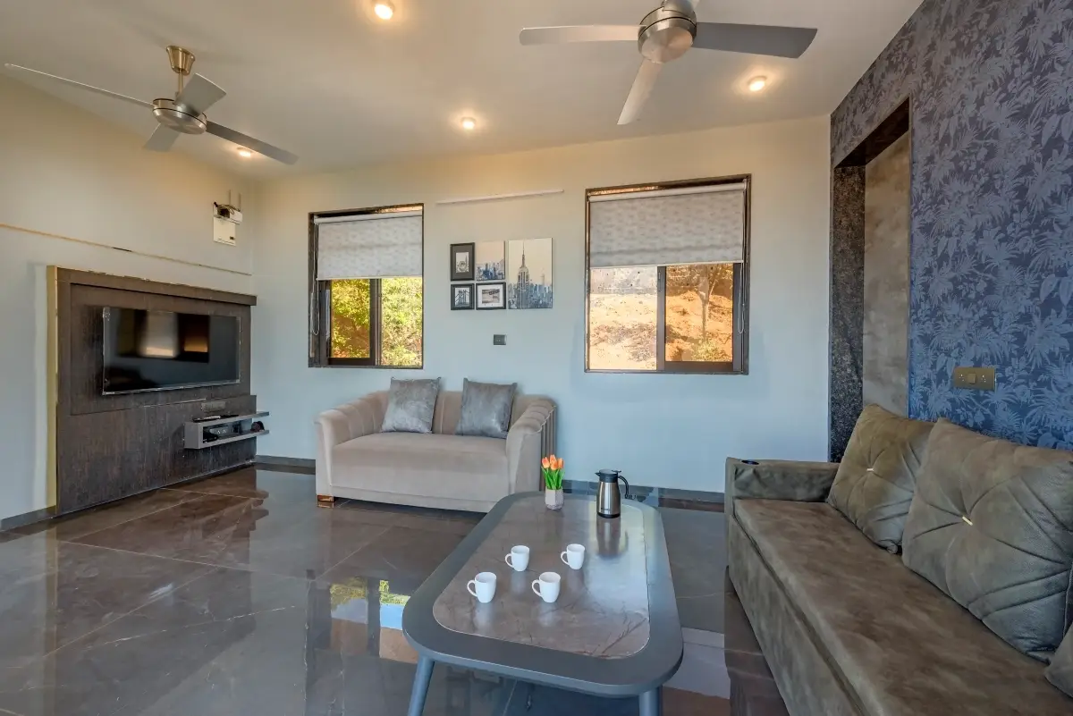 SaffronStays HeavOne, Lonavala