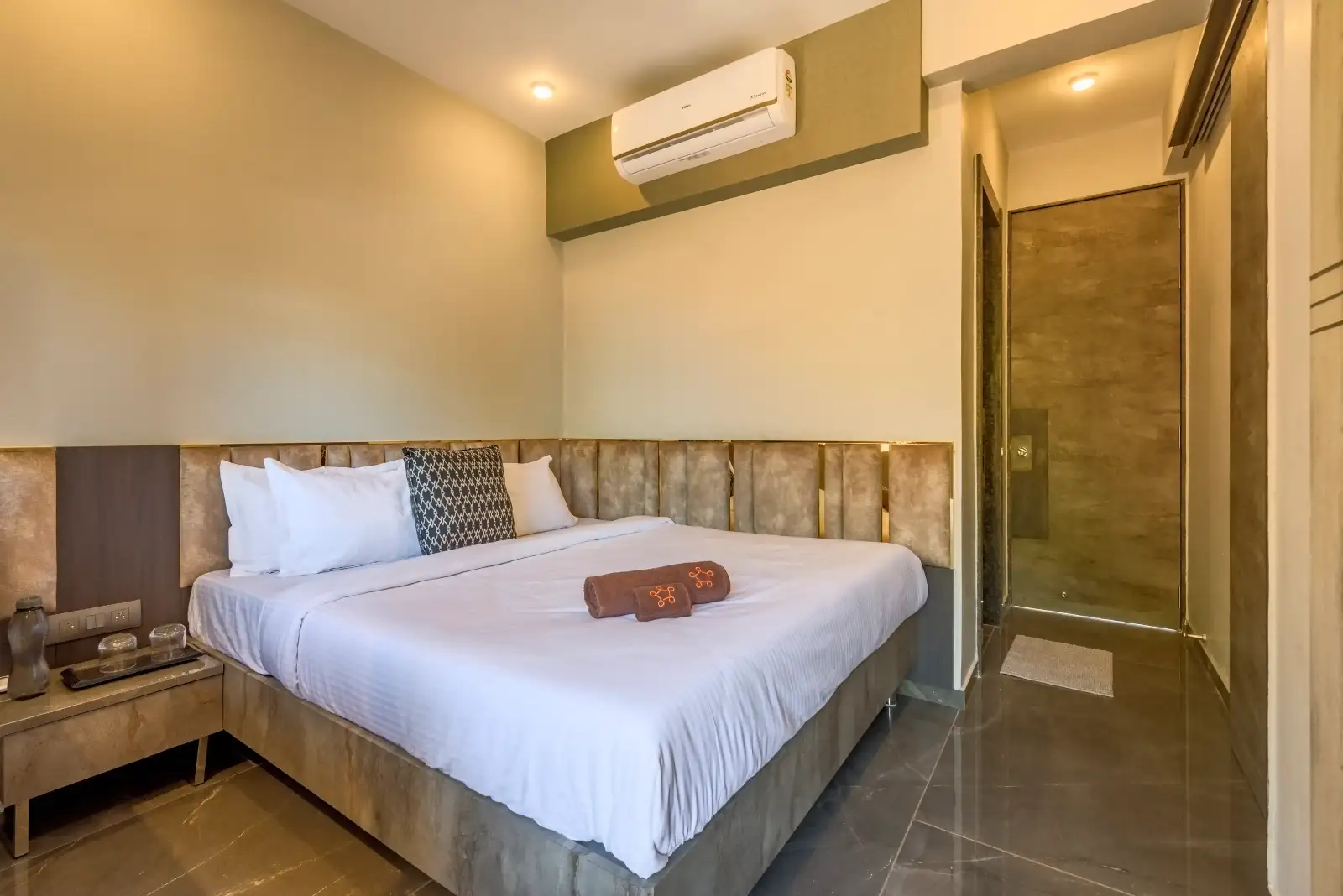 SaffronStays HeavOne, Lonavala