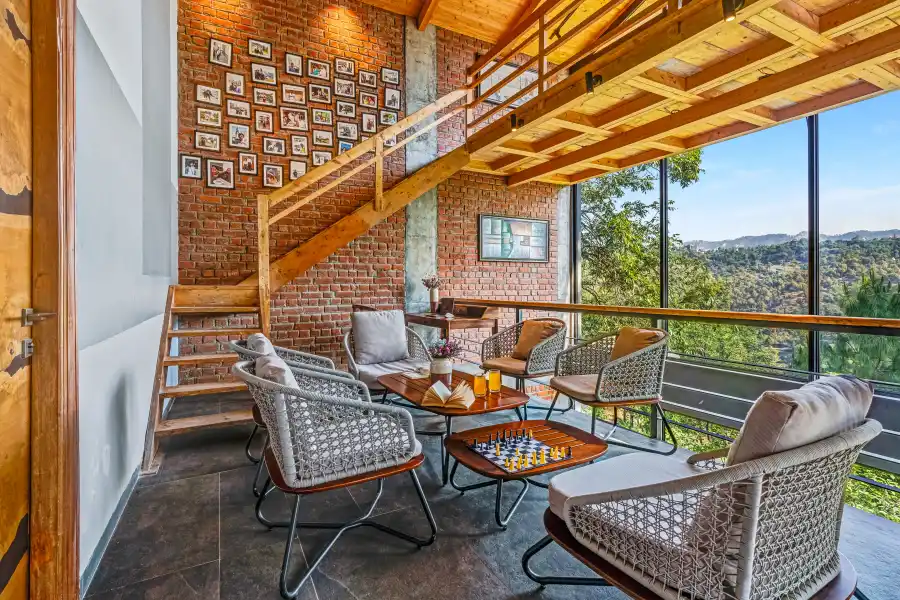SaffronStays Hill Abode, Kasauli