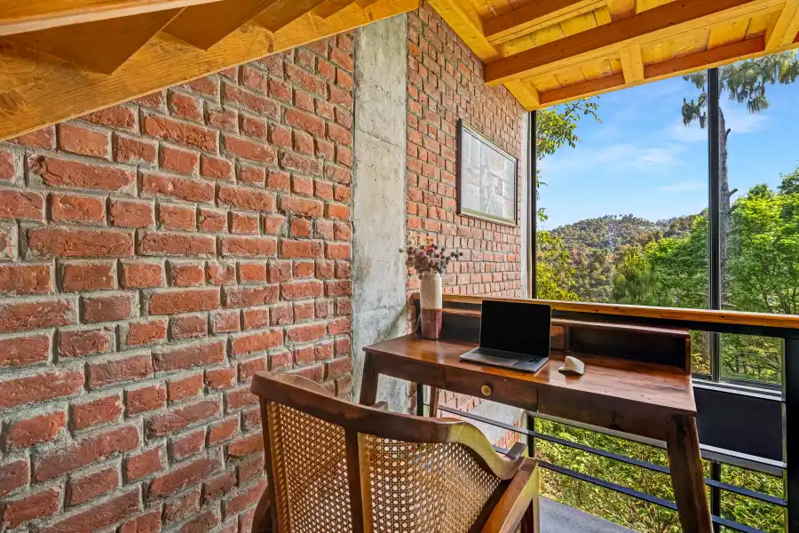 SaffronStays Hill Abode, Kasauli