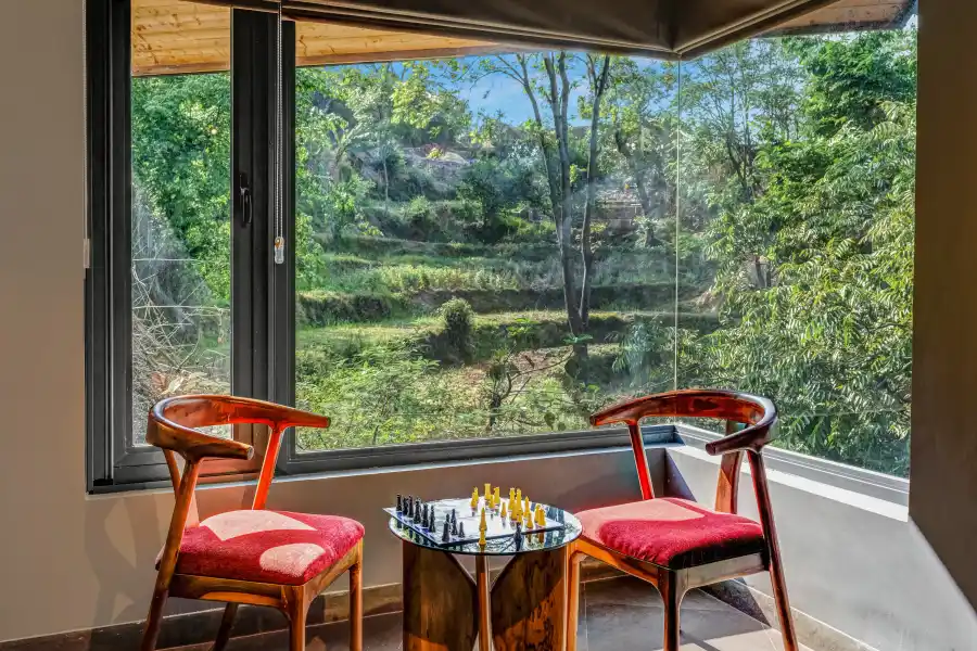SaffronStays Hill Abode, Kasauli
