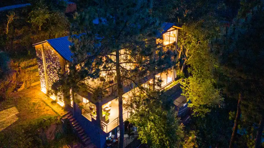 SaffronStays Hill Abode, Kasauli