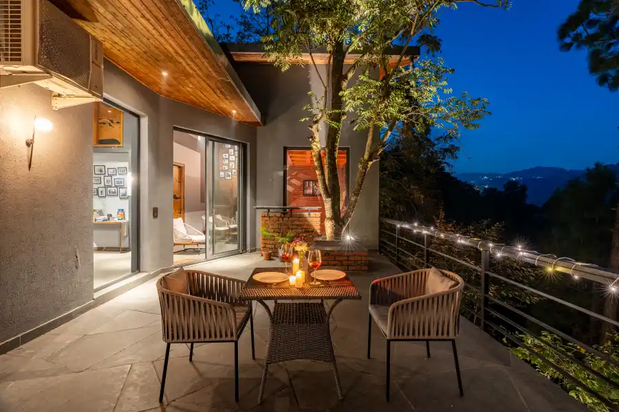 SaffronStays Hill Abode, Kasauli