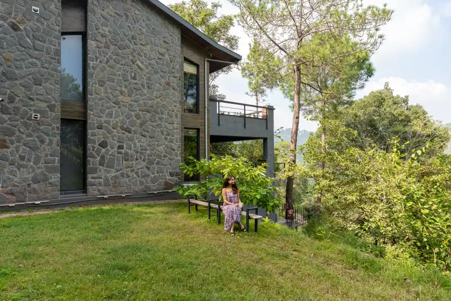 SaffronStays Hill Abode, Kasauli