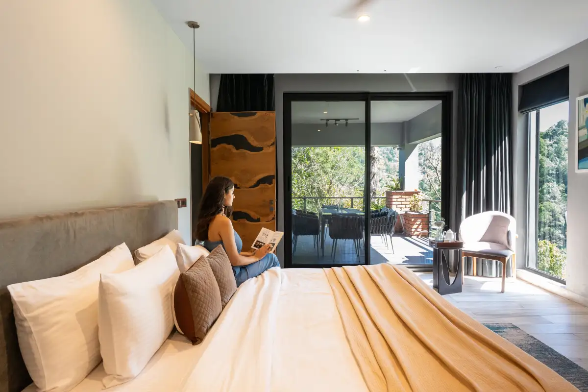 SaffronStays Hill Abode, Kasauli