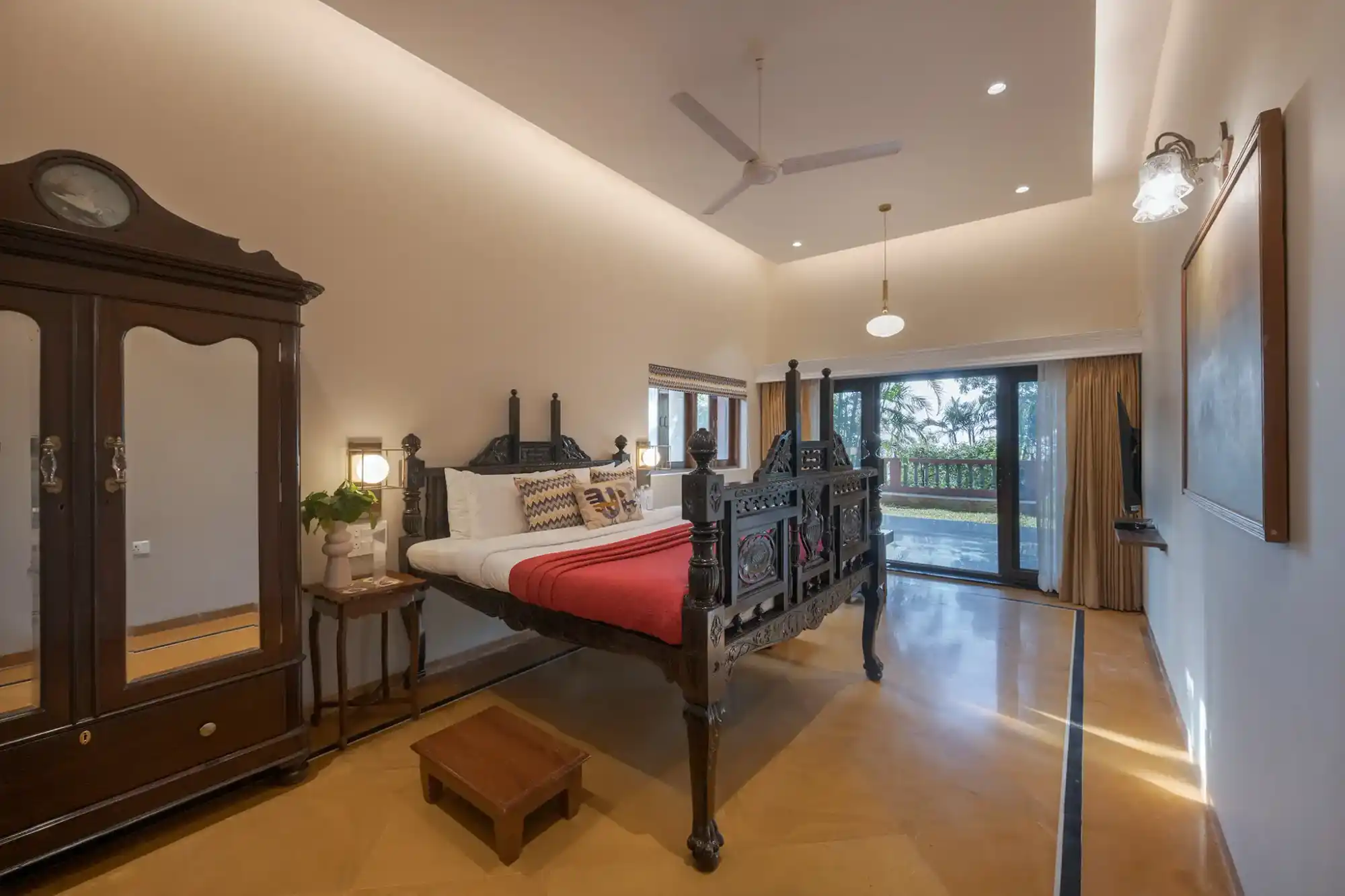 SaffronStays Hillcrest, Panchgani