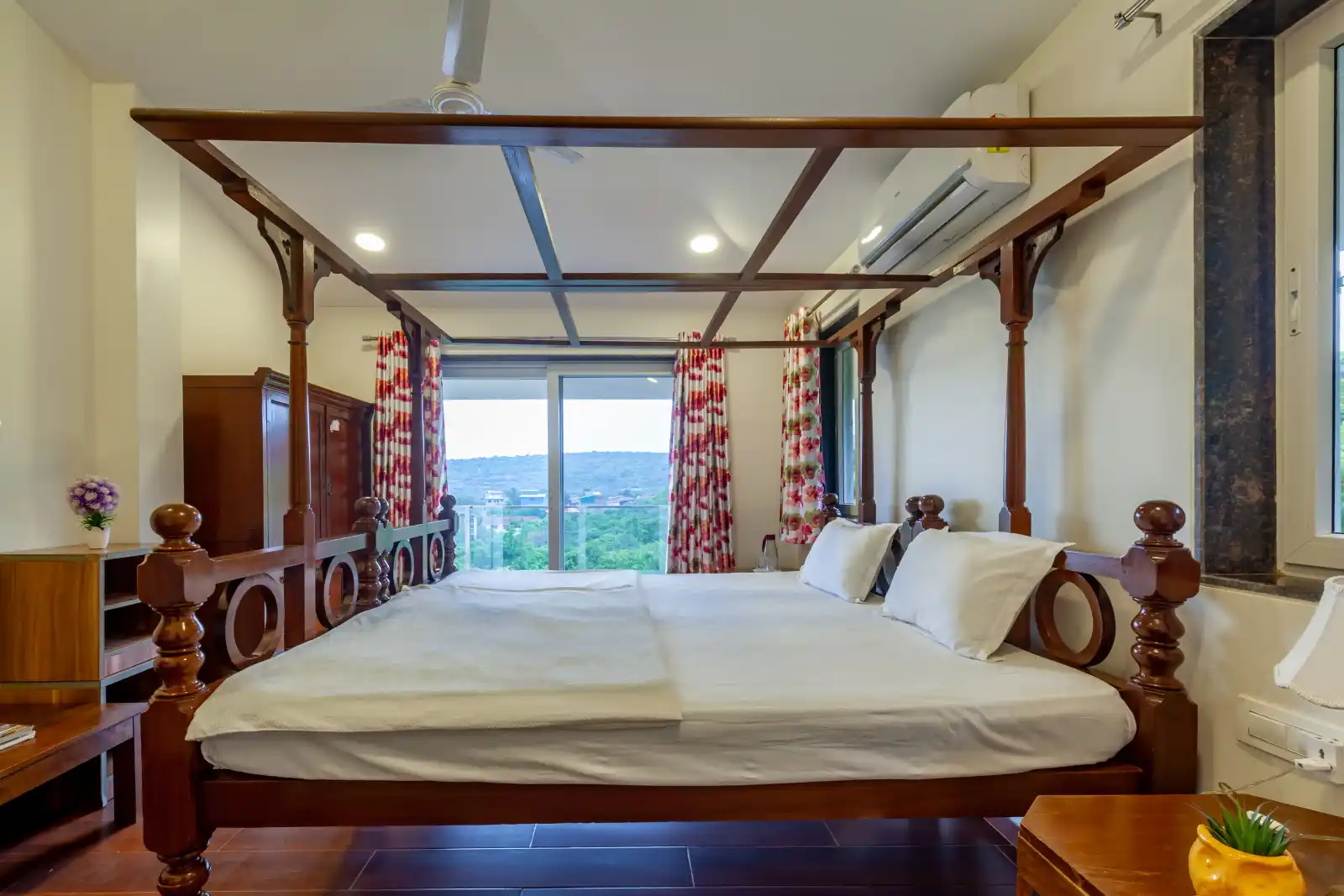 SaffronStays Horizon, Mahabaleshwar