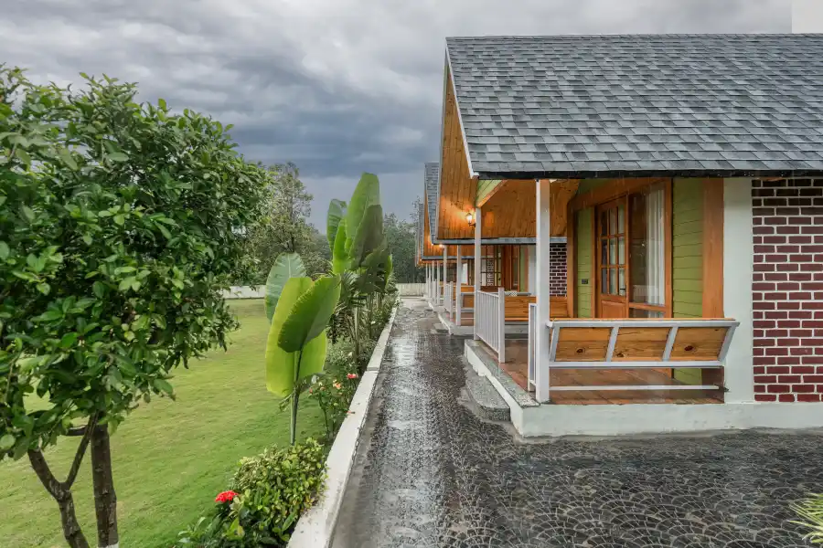 SaffronStays Hornbill's, Dehradun